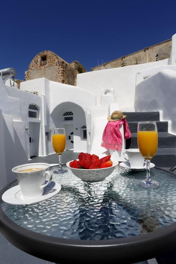 Church And Cave - Santorini Private Residences Meszariá Kültér fotó