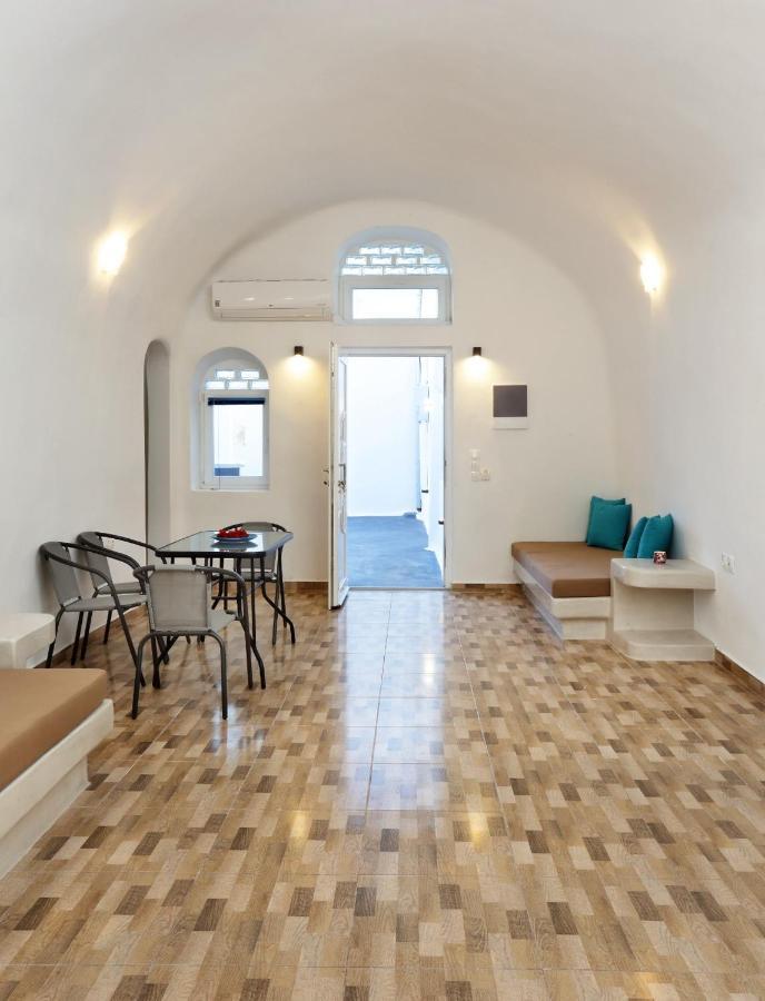 Church And Cave - Santorini Private Residences Meszariá Kültér fotó